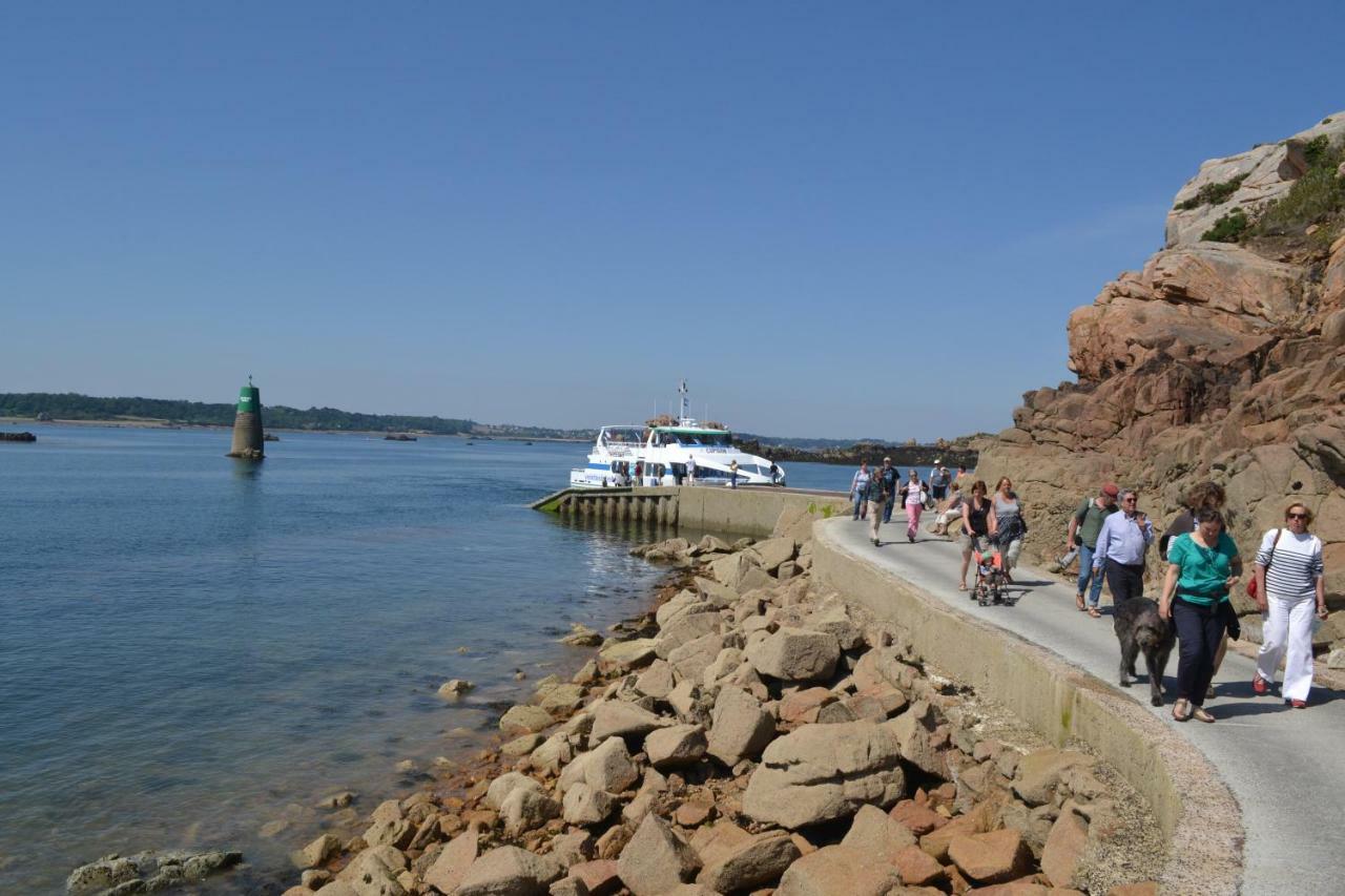 Gite Du Port Sur La Presqu'Ile De Lézardrieux Exteriér fotografie